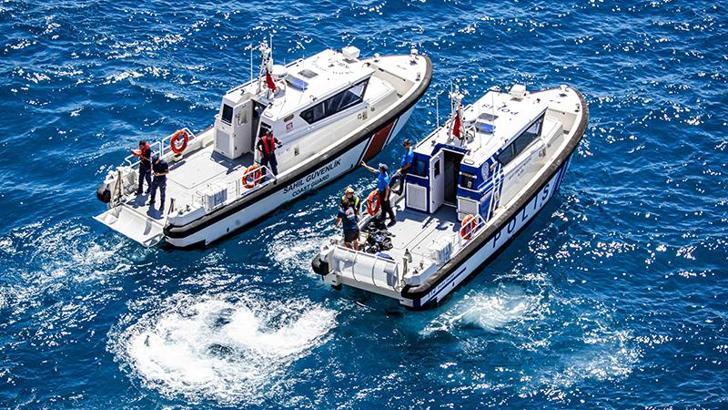 2 amatör dalgıç, suyun altında ceset buldu