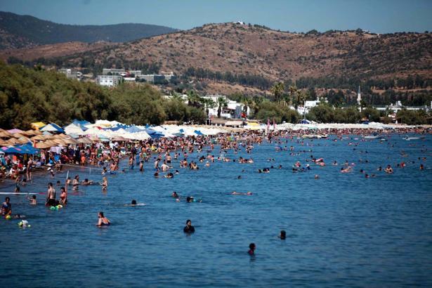 Bodrum'a 7 ayda 794 bin yabancı turist geldi, hedef sezonu kasım başına kadar uzatmak