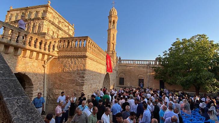 Süryaniler, Meryem Ana'yı anma ayininde Filistin için dua etti