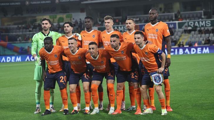 Başakşehir FK, Konferans Ligi play-off turuna yükseldi