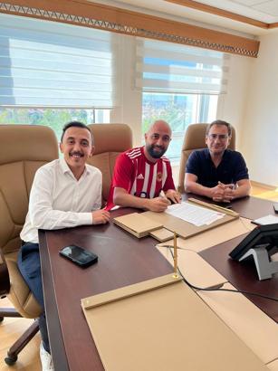 Batman Petrolspor, Tunahan Çiçek ile anlaştı