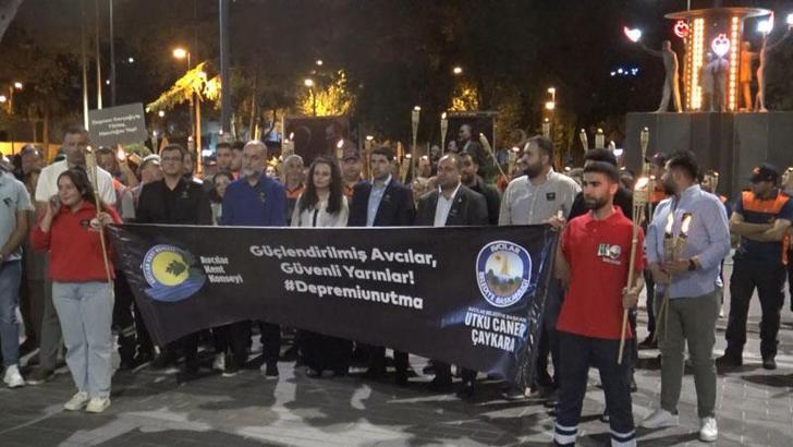 Avcılar’da, 17 Ağustos Depremi'nde yaşamlarını yitirenler, 03.02'de anıldı