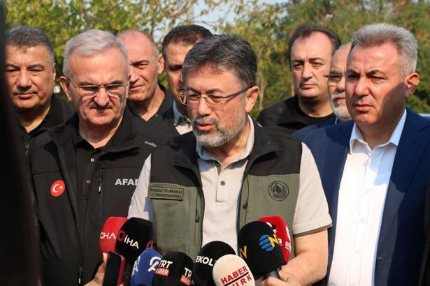 İzmir'deki yangın felaketinde 3'üncü gün; acı tablo gün ağarınca ortaya çıktı (2)