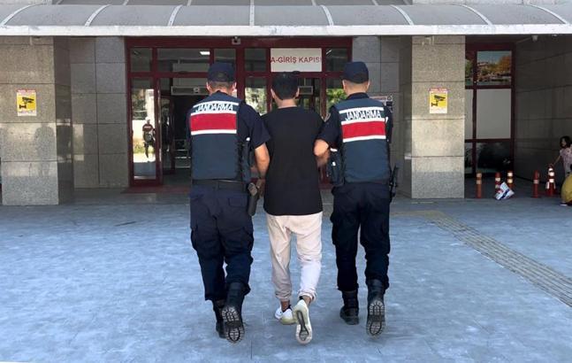 Manavgat'ta 24 yıl hapis cezası olan hükümlü yakalandı