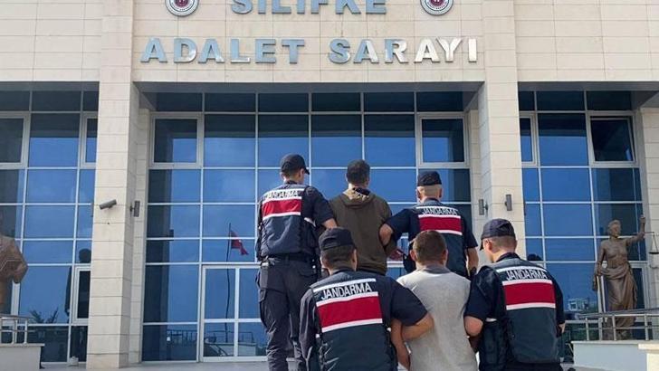 Orman yakan 2 kişi yakalandı