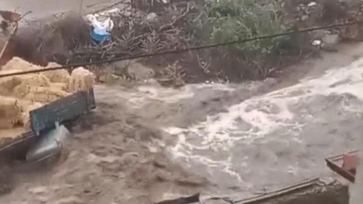 Kırşehir'de sağanak; sele kapılan çoban öldü