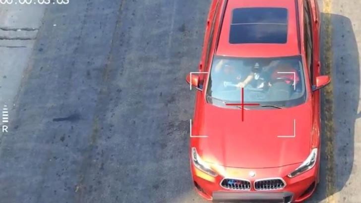 Kucağında çocukla araç kullanan sürücüye ceza