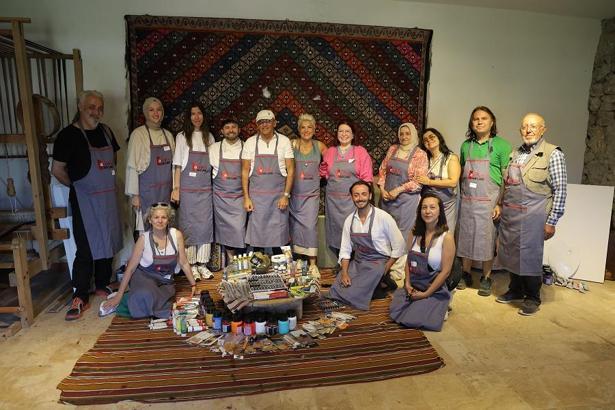 3'üncü Arnica Art Land Sanat Çalıştayı Kenan Yavuz Etnografya Müzesi'nde gerçekleştirildi