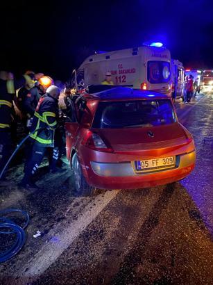 Amasya'da TIR'la çarpışan otomobilin sürücüsü öldü