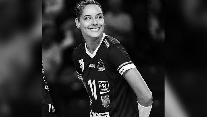 Nilüfer Belediyespor'un Kadın Voleybol Takımı'nın Porto Rikolu smaçörü evinde ölü bulundu