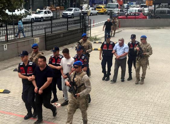 Kavga ettiği Ali'yi pompalı tüfekle öldürdü (2)