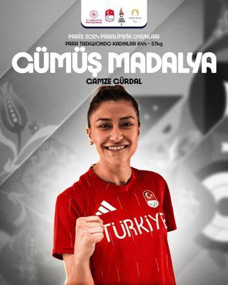 Milli taekwondocu Gamze Gürdal ve Fatih Çelik’ten gümüş madalya