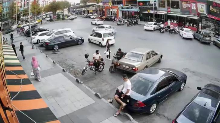 İstanbul - Esenyurt'ta aynı iş yeri önünde 2 park yeri kavgası
