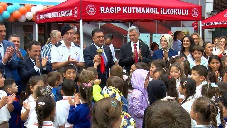 Okullarda uyum haftası başladı; ilk ders zili çaldı