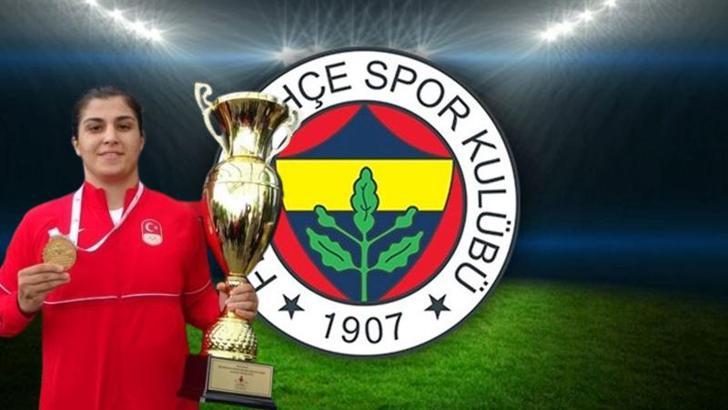 Fenerbahçe’den Busenaz Sürmeneli ile ilgili açıklama