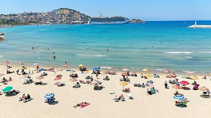 Kuşadası'nda işletmelerin şemsiye ve şezlong kiralama esasları belirlendi