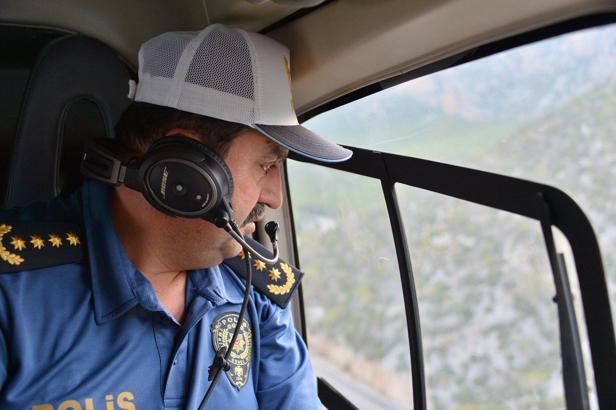 Emniyet Müdürü Arslan, trafiği havadan inceledi