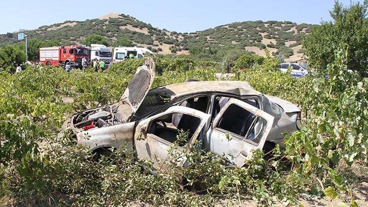 Kavşaktan çıkan otomobile çarpmamak için manevra yapınca tarlaya yuvarlandı; aynı aileden 5 yaralı