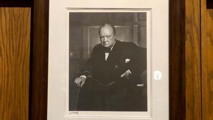 Kanada’da bir otelden çalınan ‘Winston Churchill’ portresi İtalya’da ele geçirildi