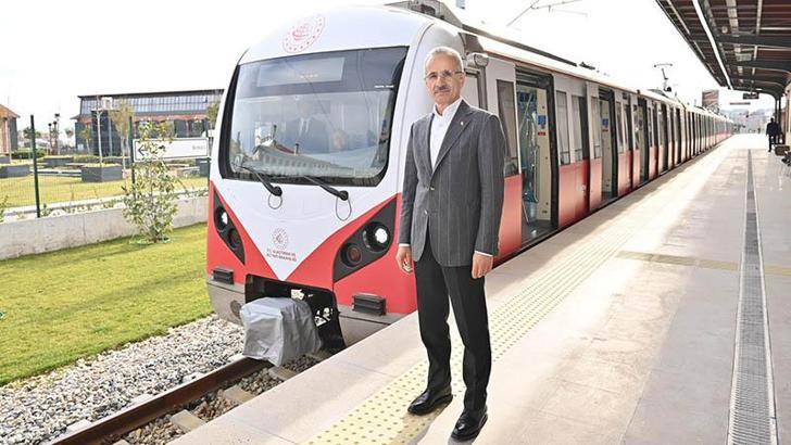 Yılın ilk 8 ayında demir yollarını 177 milyon kişi kullandı