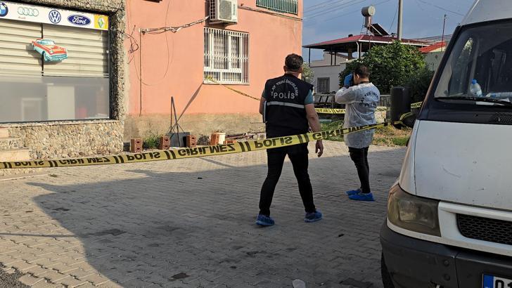 Kozan'da iş yerine silahlı saldırı: 3 yaralı