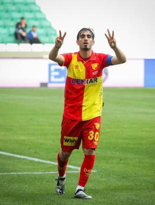 Göztepe'de Yalçın Kayan elde kaldı