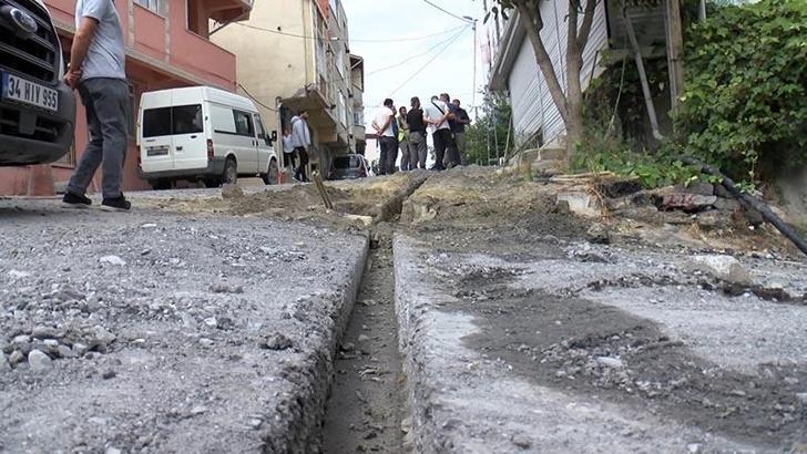 Başakşehir'de işçiler doğalgaz borusu patlattı; 3 kişi hastaneye kaldırıldı