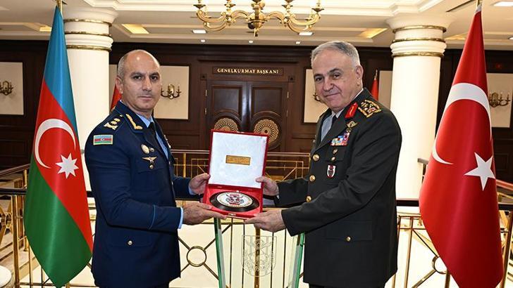 Genelkurmay Başkanı Gürak, Azerbaycan Hava Kuvvetleri Komutanı İslamzade'yi kabul etti