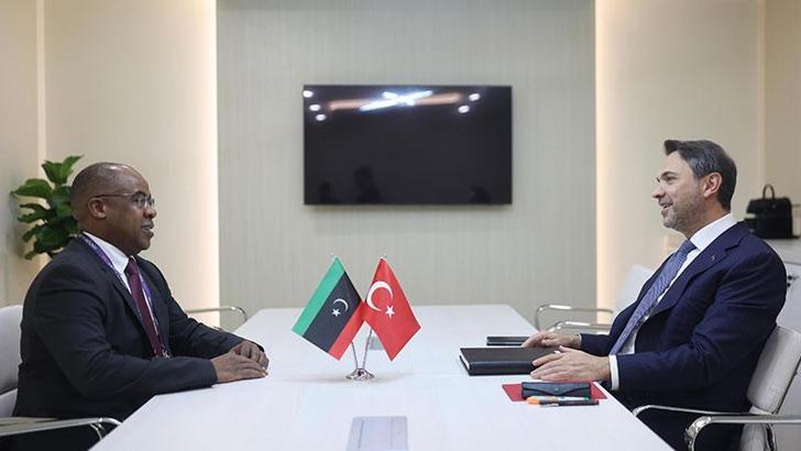 Bakan Bayraktar, ABD'de Libyalı mevkidaşı Abdulsadek görüştü