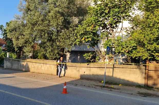 İşe giderken silahlı saldırıda yaralandı