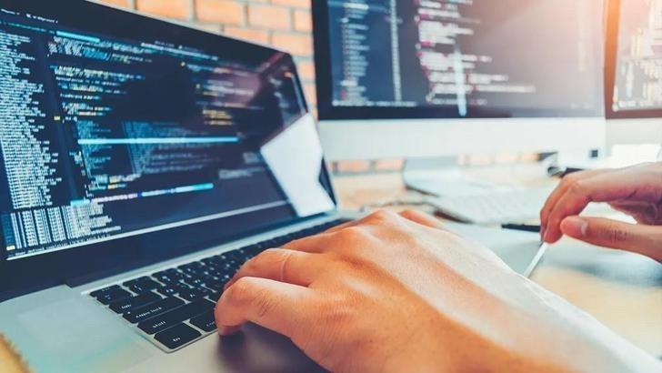 'Bilişim suçları' operasyonlarında 7,5 milyar lira ve mal varlığına el konuldu