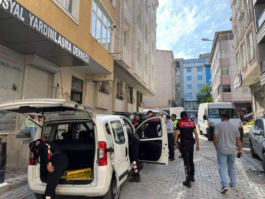 İstanbul - Esenyurt’ta 20 farklı noktada asayiş denetimi