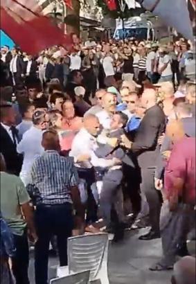 Mersin’de CHP'li ilçe başkanına gözaltı