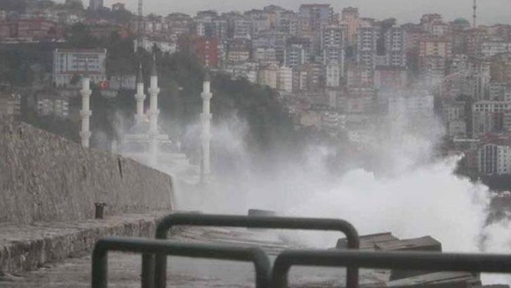 Zonguldak ve Bartın'da olumsuz hava koşulları nedeniyle eğitime 1 gün ara verildi