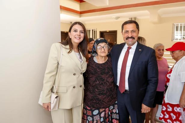 Vali Masatlı, ileri yaştaki vatandaşları unutmadı