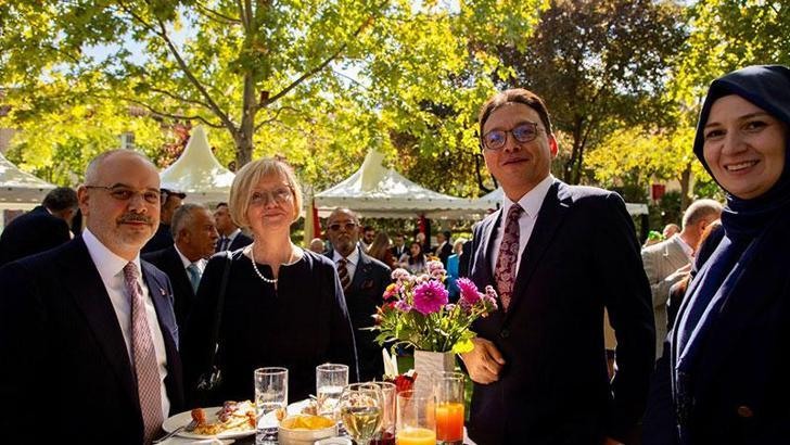 Bakan Yardımcısı Bozay: Almanya ile 60 milyar avro ticaret hacmini hedefliyoruz