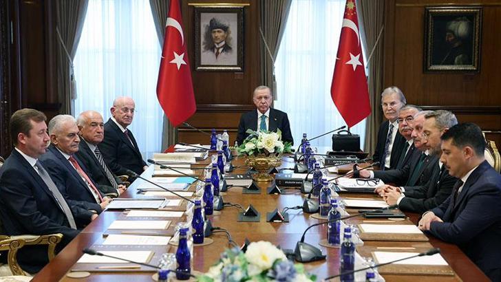 Cumhurbaşkanlığı Yüksek İstişare Kurulu toplandı