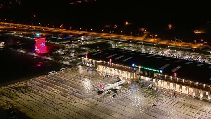 Rize-Artvin Havalimanı’na yeni pist aydınlatma sistemi