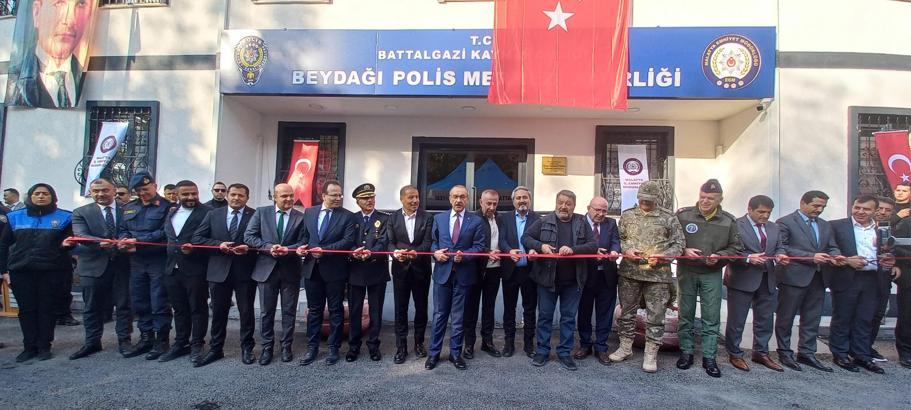 Malatya'da, depremde yıkılan polis amirliği yeniden inşa edildi