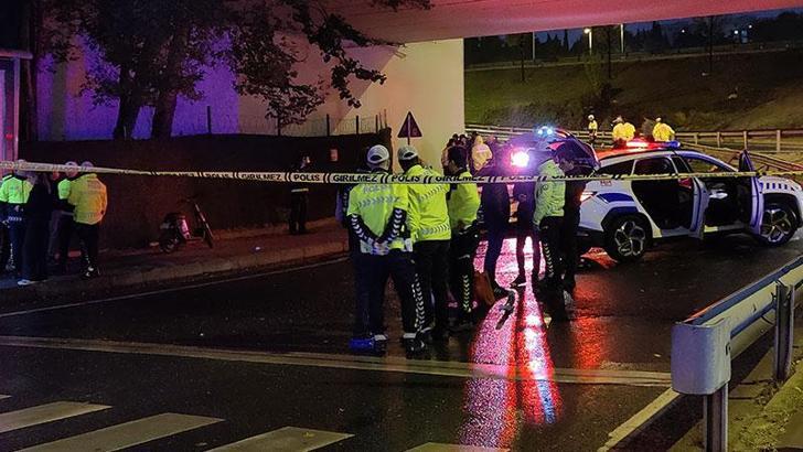 Bakırköy'de, kazaya müdahale eden trafik ekibine İETT otobüsü çarptı: 1 polis şehit oldu