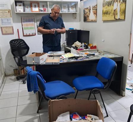 Fotoğraf dükkanından hırsızlık