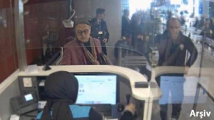 İstanbul Havalimanı'nda gözaltına alınan Barbaros Şansal serbest bırakıldı