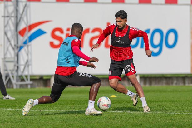 Samsunspor bugün çift antrenman yaptı, 4 günlük izine çıktı - Samsun  Haberleri