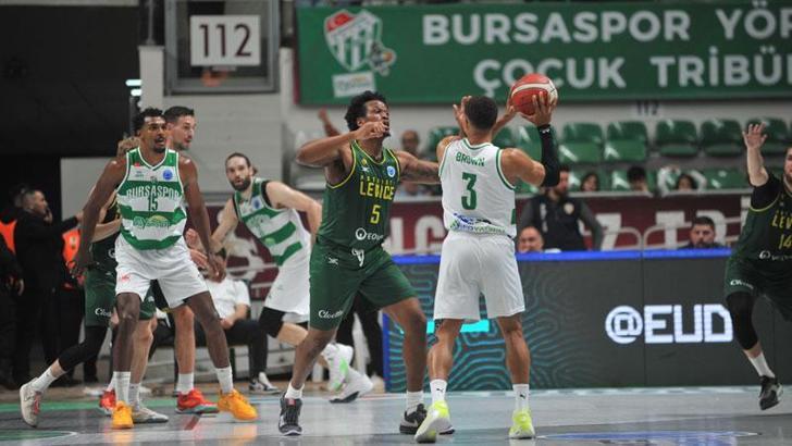Bursaspor Basketbol - Patrioti Levice: 97-101