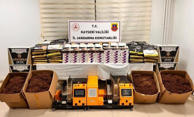 Kayseri'de tütün kaçakçılığına 2 gözaltı