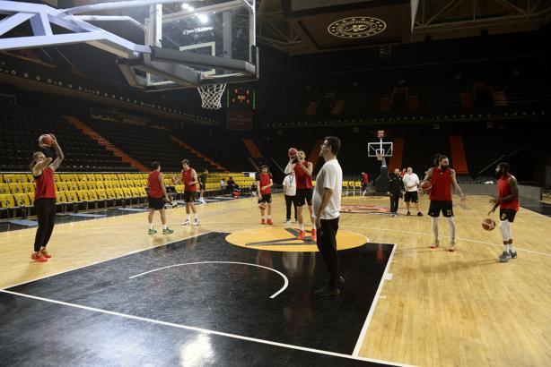 Mersin Spor Kulübü, Fenerbahçe'yi konuk edecek