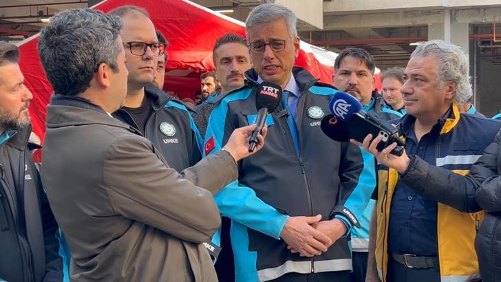 İstanbul - Başakşehir Çam ve Sakura Şehir Hastanesi'nde Bakan Memişoğlu'nun katılımı ile deprem tatbikatı yapıldı