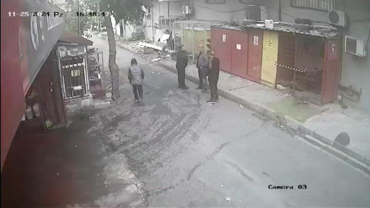 İstanbul-Bağcılar'da silahlı saldırı düzenledi; darbedilince şikayetçi oldu