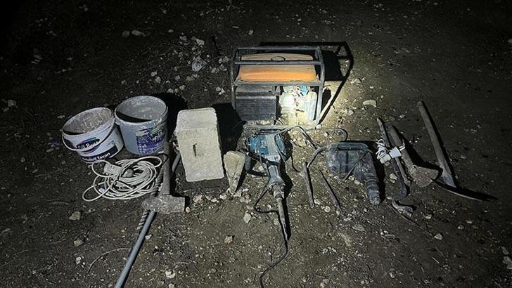 Tarihi eser arayan 5 kişiye suçüstü