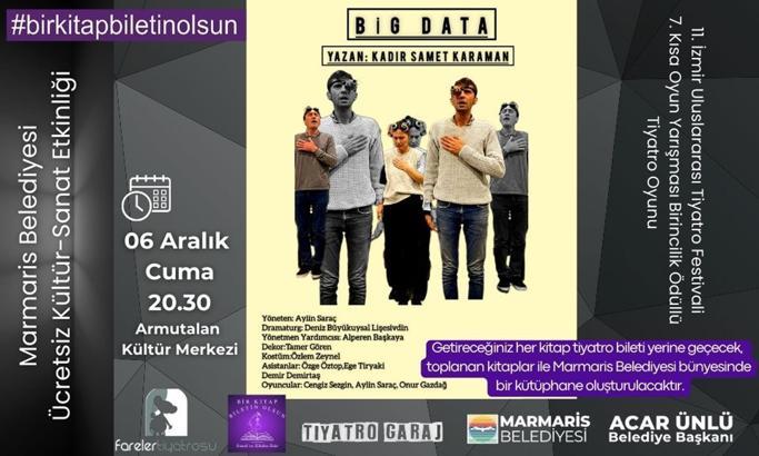 Marmaris'te 'Bir kitap biletin olsun' sloganıyla tiyatro oyunu